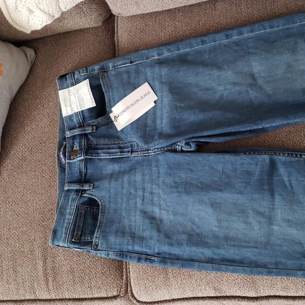 Calvin Klein midrise classic straight blue jeans - Picture 3 of 9